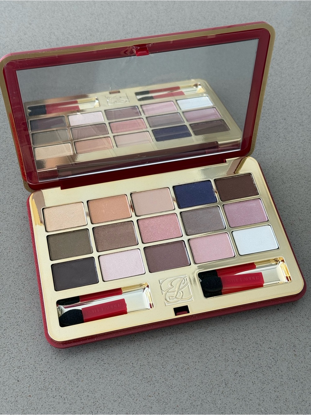 Estee Lauder Deluxe Eyeshadow Palette
